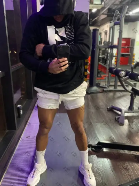 Имя: АЛЕХАНДРО, Возраст: 23