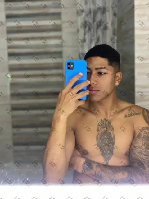 Имя: АЛЕХАНДРО, Возраст: 23