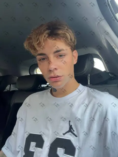 Имя: АРТЕМИЙ, Возраст: 22