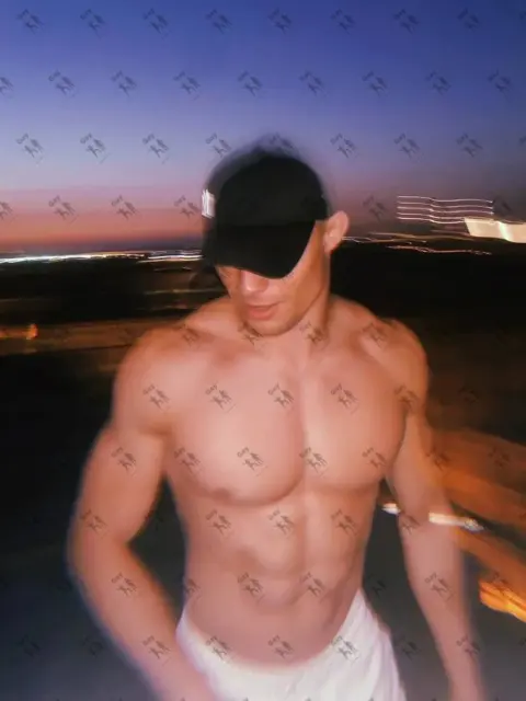 Имя: АРТУР, Возраст: 28