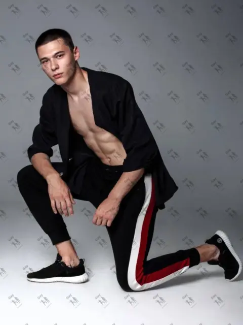 Имя: АРТУР, Возраст: 26