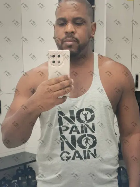 Имя: ДАНИЭЛЬ, Возраст: 19