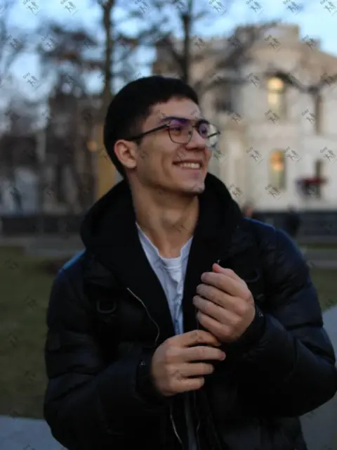 Имя: ДАВИД, Возраст: 19