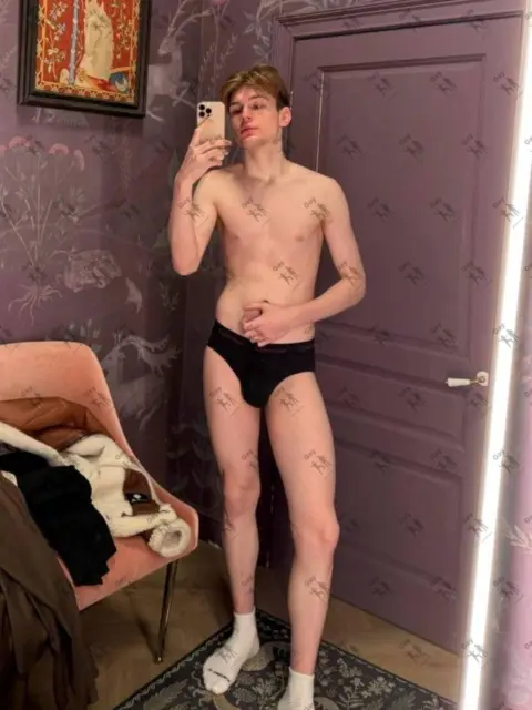 Имя: ЕГОР, Возраст: 21