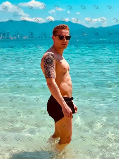 Имя: ЕВГЕНИЙ, Возраст: 28