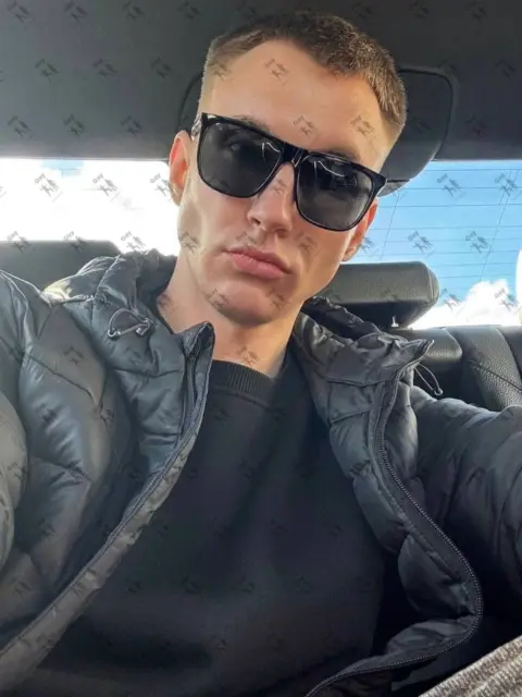 Имя: ЯРОСЛАВ, Возраст: 27