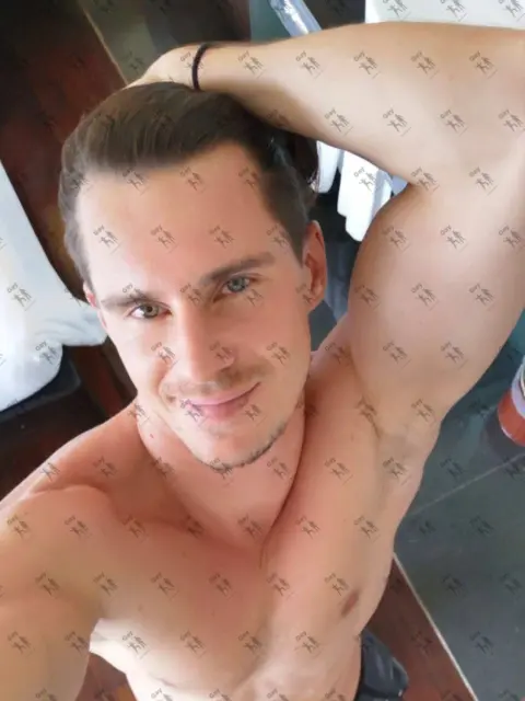 Имя: ЯРОСЛАВ, Возраст: 33