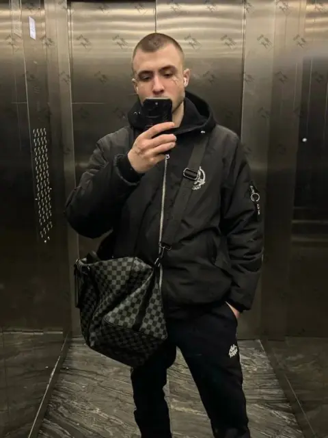 Имя: ИГОРЬ, Возраст: 20