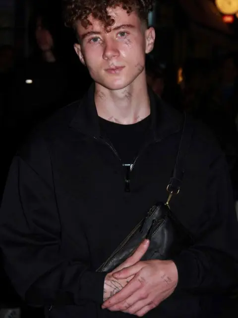 Имя: ИЛЬЯ, Возраст: 19