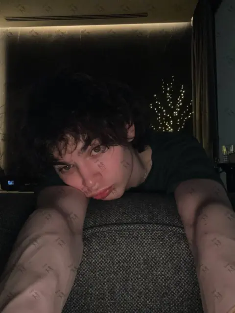 Имя: КАЙ, Возраст: 21