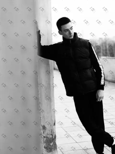 Имя: КИРИЛЛ, Возраст: 19