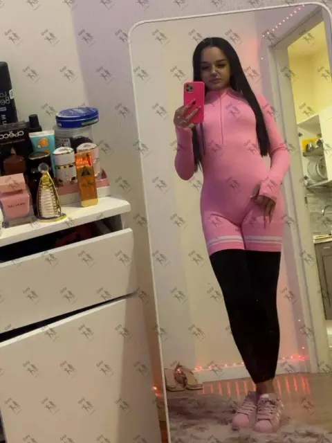 Имя: ЛОРЕНА, Возраст: 19