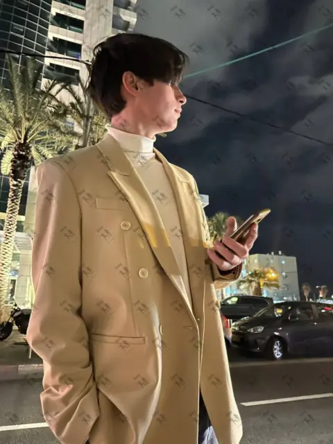 Имя: ЛУКА, Возраст: 20