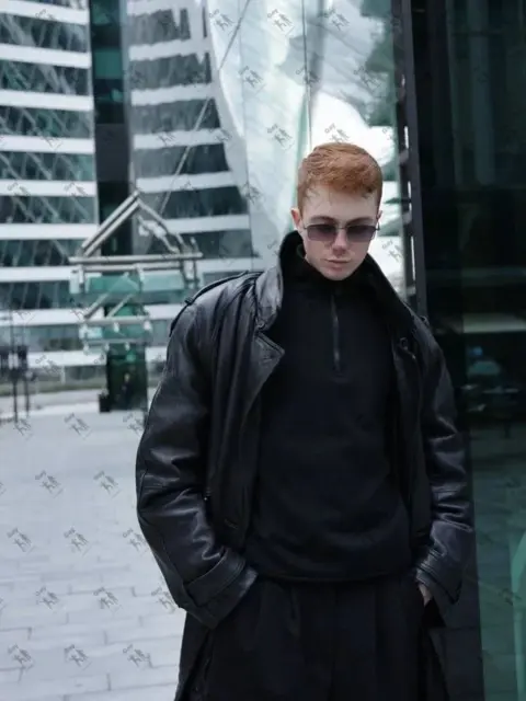 Имя: МАКСИМ, Возраст: 24