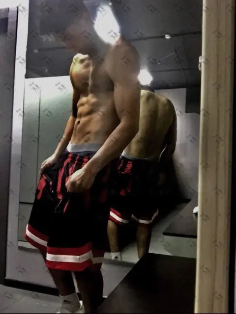 Имя: МАРСЕЛЬ, Возраст: 23