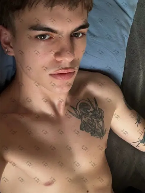 Имя: МИША, Возраст: 22