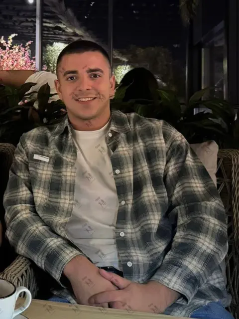 Имя: НИКИТА, Возраст: 23