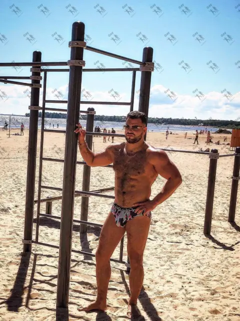 Имя: РОБЕРТ, Возраст: 25