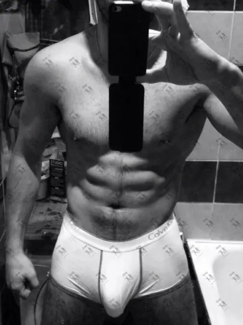 Имя: РОБЕРТ, Возраст: 26