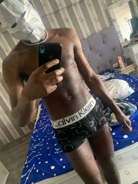 Имя: САЛЬВАДОР, Возраст: 22