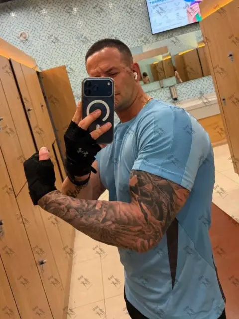 Имя: САША, Возраст: 39