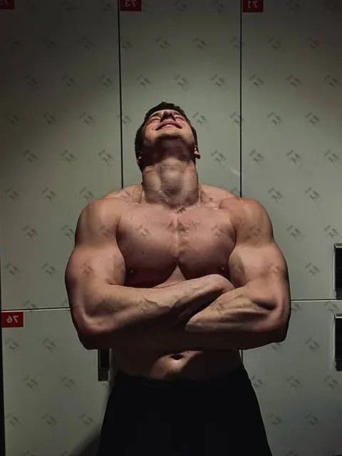 Имя: СЕРГЕЙ, Возраст: 23