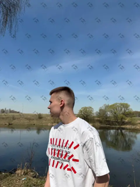 Имя: СВЯТОСЛАВ, Возраст: 19