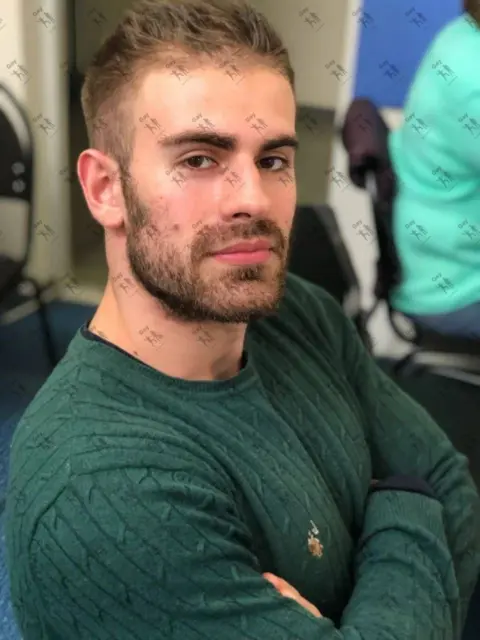 Имя: ВАДИМ, Возраст: 30