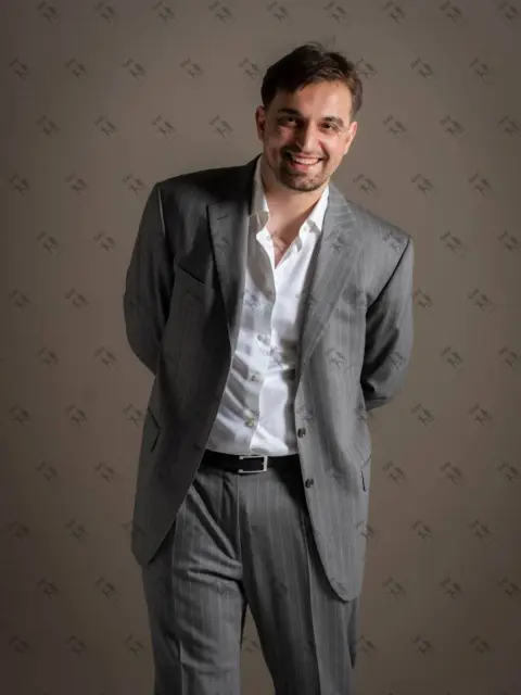 Имя: ВИКТОР, Возраст: 28