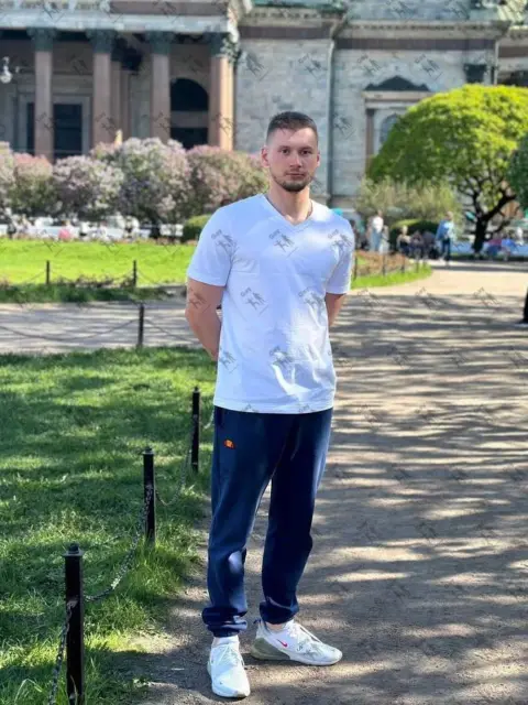 Имя: ВИТАЛИЙ, Возраст: 25