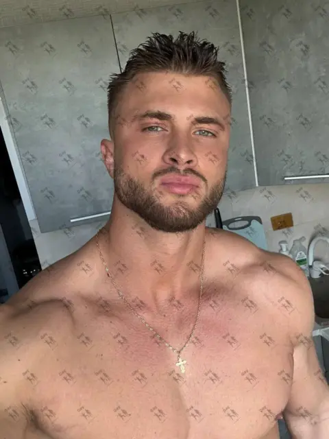 Имя: ВЛАД, Возраст: 30