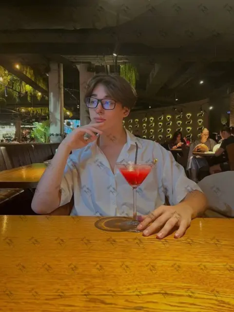 Имя: ВЛАДИСЛАВ, Возраст: 18